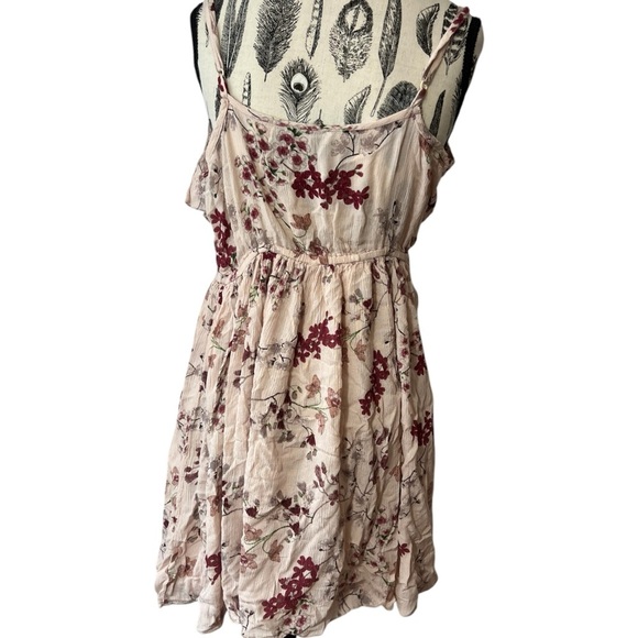 Floral Ruffle Dress - Picture 3 of 7